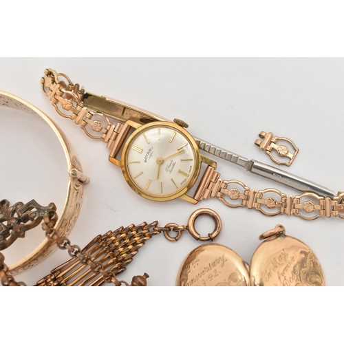 60 - A SELECTION OF GOLD PLATED ITEMS, to include a 9ct gold metal core hinged bangle with foliate patter... 