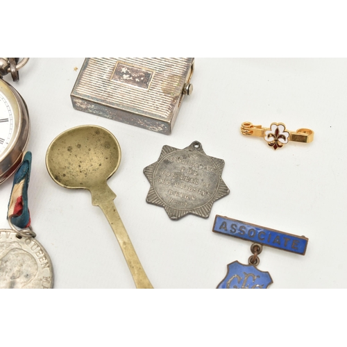 114 - A BOX OF ASSORTED ITEMS, to include a silver key wound, open face pocket watch, white Roman numeral ... 