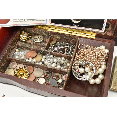 116 - A BOX OF ASSORTED ITEMS, to include a pair of silver chain linked cufflinks, hallmarked Birmingham, ... 