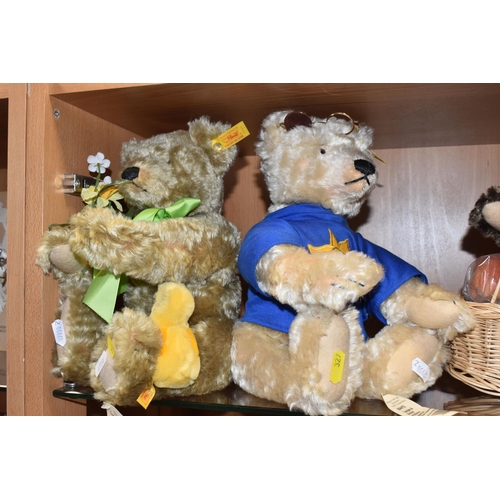 327 - UNBOXED STEIFF FOR DANBURY MINT FOUR SEASONS MOHAIR TEDDY BEAR COLLECTION, 'Dylan' Spring, with bunc... 