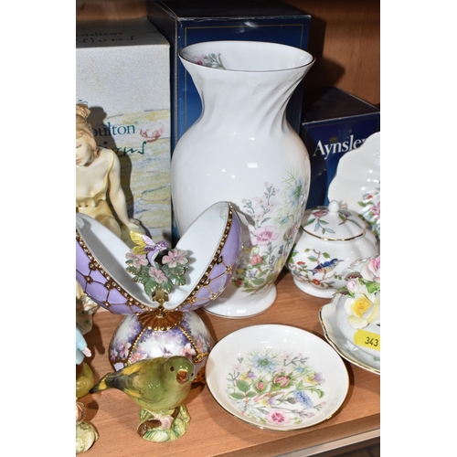 343 - A GROUP OF CERAMICS, comprising a Royal Doulton 'Patricia' Figure of the Year 1993 HN3365, a boxed R... 