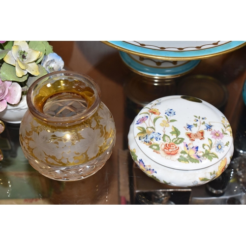 348 - A GROUP OF CERAMICS AND GLASS WARE, to include a Royal Crown Derby Golden Carp paperweight (second q... 