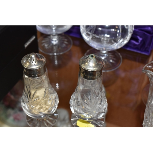 359 - A GROUP OF GLASSWARE a boxed pair of Edinburgh Crystal tumblers, a boxed crystal cut Edinburgh Inter... 