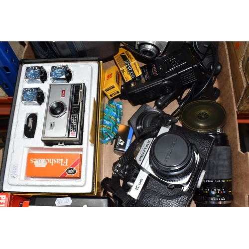 387 - ONE BOX OF CAMERAS AND ACCESSORIES, to include a 1960's Kodak Instamatic camera 104 Outfit in origin... 