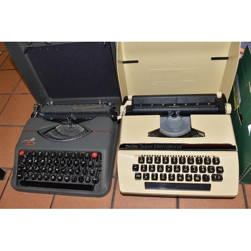 401 - ONE BOX AND LOOSE MISCELLANEOUS ITEMS, to include two vintage typewriters in cases including typewri... 