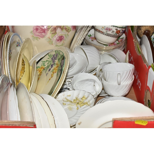 433 - SIX BOXES OF MIXED VINTAGE CERAMICS ETC to include a large quantity of assorted vintage tea cups and... 