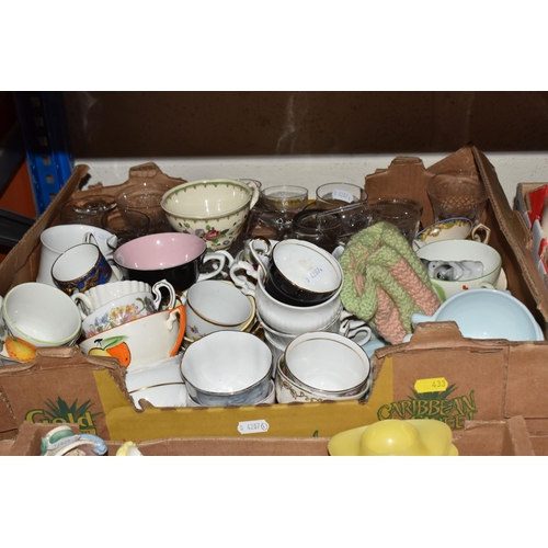 433 - SIX BOXES OF MIXED VINTAGE CERAMICS ETC to include a large quantity of assorted vintage tea cups and... 