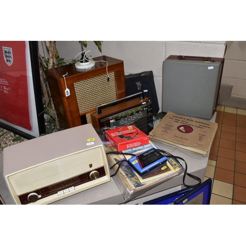 442 - A GROUP OF VINTAGE ELECTRONICS AND RELATED ITEMS, to include an Ultra 301 radio, serial no BQ5904, a... 