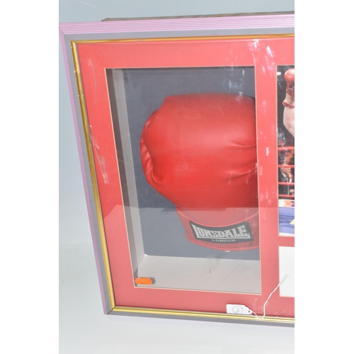 469 - A DISPLAY CASE BEARING THE SIGNATURE OF RICKY HATTON with pair of Lonsdale boxing gloves, and a phot... 