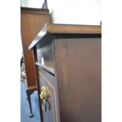 160 - AN EDWARDIAN MAHOGANY PURDONIUM, with a raised back, the fall front door enclosing a metal insert, r... 