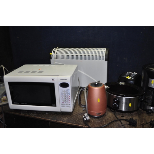 61 - A COLLECTION OF HOUSEHOLD ELECTRICAL ITEMS including a Panasonic microwave, a Breville kettle, a Rus... 