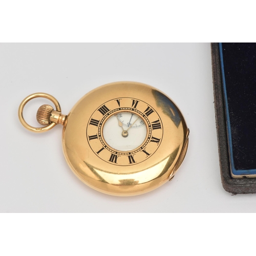 460 - AN EARLY 20TH CENTURY 18CT GOLD HALF HUNTER POCKET WATCH, hand wound movement, round dial signed 'Sc... 