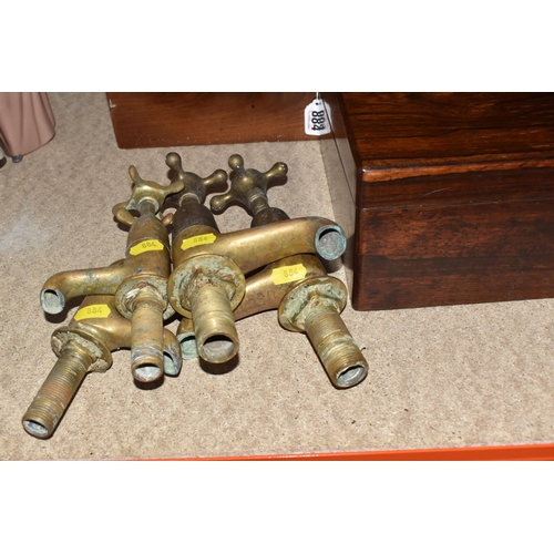 884 - A GROUP OF MISCELLANEOUS ITEMS, included two pairs of brass cross faucet handle taps with ceramic in... 