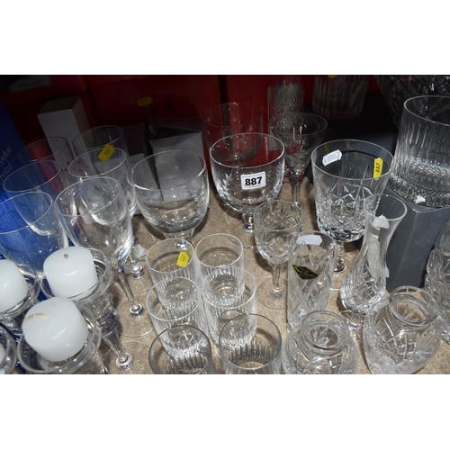 887 - A COLLECTION OF CUT CRYSTAL ITEMS, to include two decanters, Thomas Webb vase, Waterford large bowl ... 