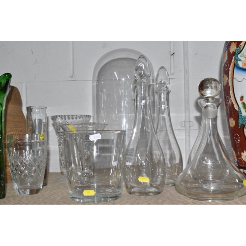 931 - A GROUP OF GLASS AND STONEWARE ITEMS comprising a large glass dome, height of approximately 42cm (so... 