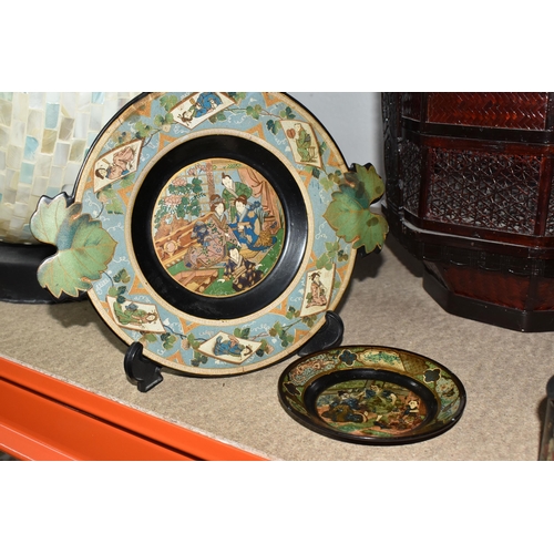 942 - A SMALL GROUP OF CHINESE ITEMS, comprising a traditional style wedding basket, a jewellery box missi... 