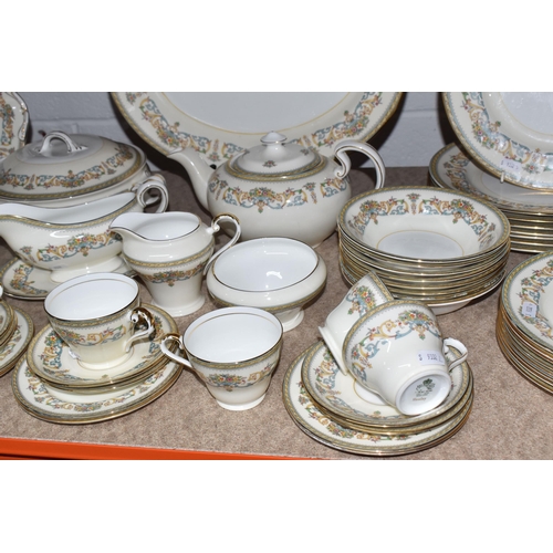 945 - AYNSLEY 'HENLEY' PATTERN DINNER SERVICE FOR EIGHT, comprising dinner plates, starter plates, side pl... 