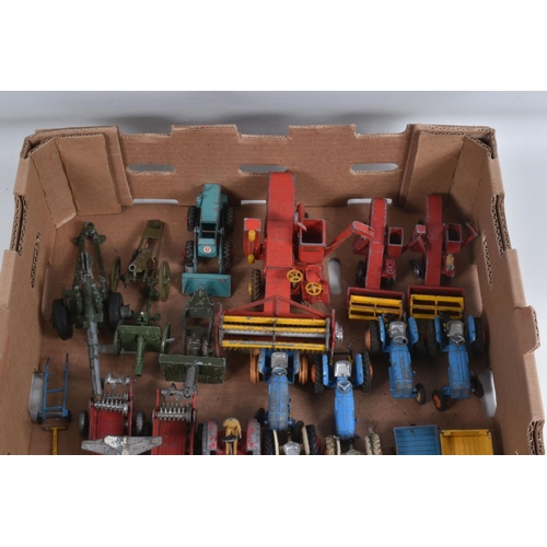 28 - A QUANTITY OF UNBOXED AND ASSORTED PLAYWORN DIECAST VEHICLES, majority are lorries/trucks and agricu... 