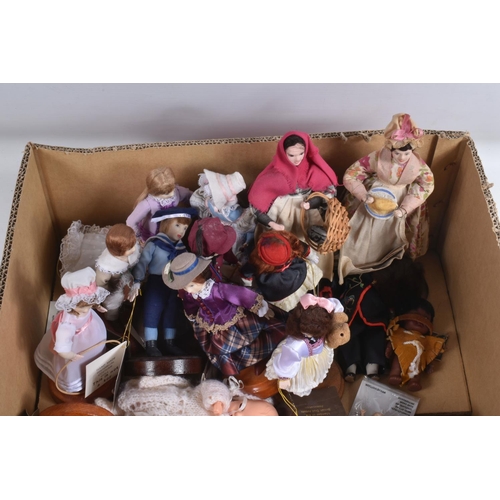 29 - A COLLECTION OF COLLECTORS & HISTORICAL COSTUME DOLLS, to include a quantity of Historical Costume d... 