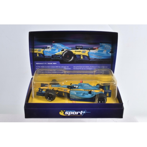 46 - FOUR BOXED AND PART BOXED MODERN SCALEXTRIC F1 RACING CARS, boxed Renault R24 Team Spirit No.7 (C258... 