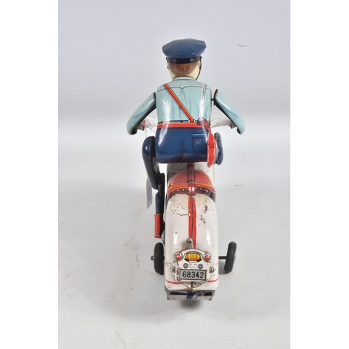 52 - AN UNBOXED MODERN TOYS (JAPAN) BATTERY OPERATED TINPLATE POLICE MOTORBIKE, not tested, appears compl... 