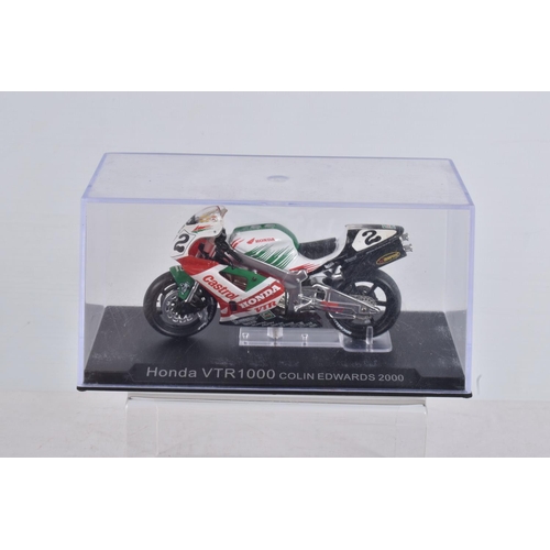 58 - A COLLECTION OF BOXED DeAGOSTINI AND MAISTO DIECAST MODEL MOTORCYCLES, to include seven DeAgostini m... 