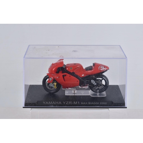 58 - A COLLECTION OF BOXED DeAGOSTINI AND MAISTO DIECAST MODEL MOTORCYCLES, to include seven DeAgostini m... 