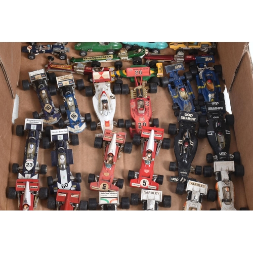 66 - A COLLECTION OF ASSORTED CORGI TOYS FORMULA 1 RACING CARS, mainly 1960's and 1970's issues, all in p... 