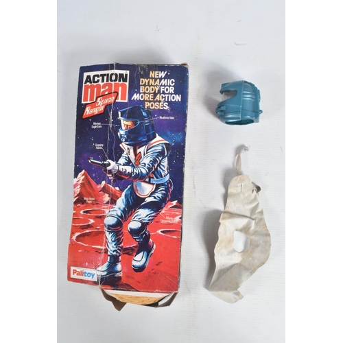 80 - A QUANTITY OF UNBOXED AND ASSORTED PALITOY ACTION MAN FIGURES, CLOTHING, ACCESSORIES AND VEHICLES, o... 