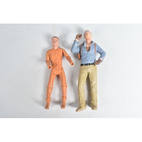 80 - A QUANTITY OF UNBOXED AND ASSORTED PALITOY ACTION MAN FIGURES, CLOTHING, ACCESSORIES AND VEHICLES, o... 