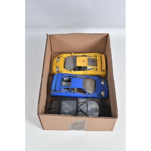 100 - A COLLECTION OF ASSORTED BOXED AND UNBOXED 1:24 AND 1:18 SCALE  DIECAST  SPORTS CARS, to include thr... 