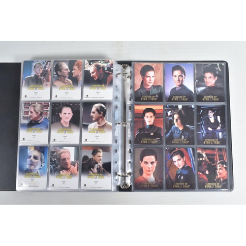 91 - A NICE COLLECTION OF 'LEGENDS OF STAR TREK' RITTENHOUSE PARAMOUNT TRADING CARDS IN TWO PRESENTATION ... 