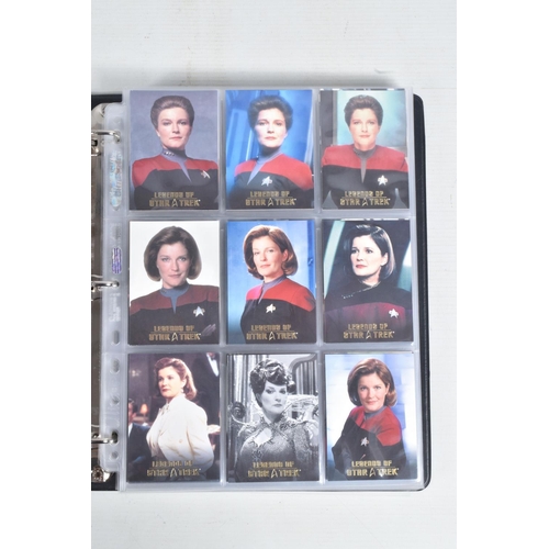 91 - A NICE COLLECTION OF 'LEGENDS OF STAR TREK' RITTENHOUSE PARAMOUNT TRADING CARDS IN TWO PRESENTATION ... 