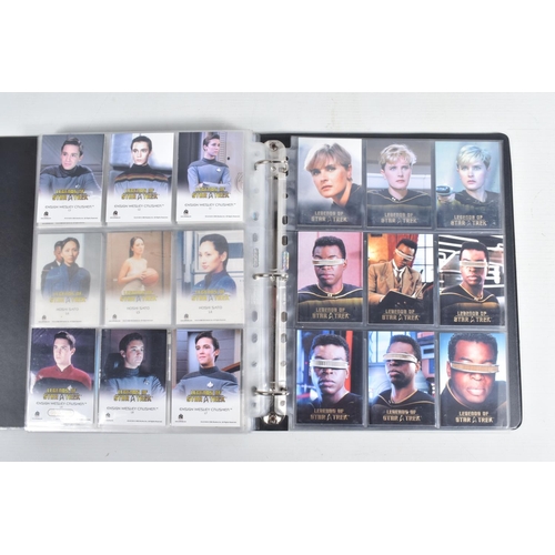 91 - A NICE COLLECTION OF 'LEGENDS OF STAR TREK' RITTENHOUSE PARAMOUNT TRADING CARDS IN TWO PRESENTATION ... 