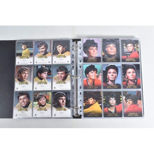 91 - A NICE COLLECTION OF 'LEGENDS OF STAR TREK' RITTENHOUSE PARAMOUNT TRADING CARDS IN TWO PRESENTATION ... 