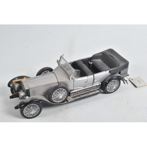 104 - AN UNBOXED FRANKLIN MINT 1925 ROLLS-ROYCE SILVER GHOST, 1/24 scale, appears complete and in good con... 