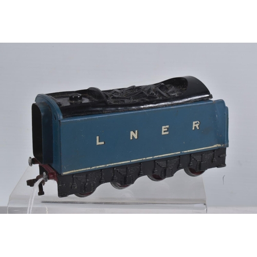 121 - TWO BOXED EARLY POST-WAR HORNBY DUBLO LOCOMOTIVES, Class N2 Tank Locomotive, No.9596, L.N.E.R. green... 