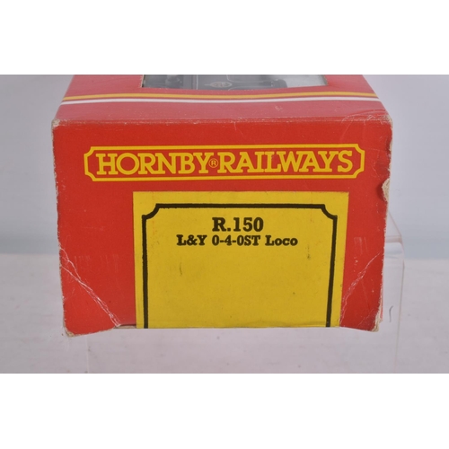 129 - A QUANTITY OF BOXED AND UNBOXED OO GAUGE HORNBY AND LIMA MODEL RAILWAY ITEMS, comprising boxed Hornb... 