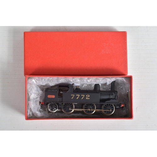 164 - A BOXED WRENN RAILWAYS OO GAUGE CLASS N2 TANK LOCOMOTIVE, No.2385, L.M.S. black livery (W2215), appe... 