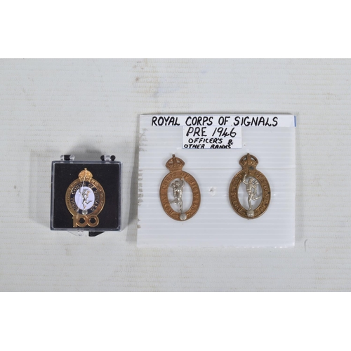 249 - A SELECTION OF ROYAL SIGNALS BADGES,PATCHES,& OTHER MEMORABILIA to include Brass Bed/locker plate, B... 