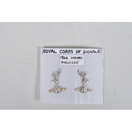 251 - SELECTION OF ROYAL SIGNALS INSIGNIA TO INCLUDE, Far East Land forces(rare) Royal Signals Malaya, Roy... 