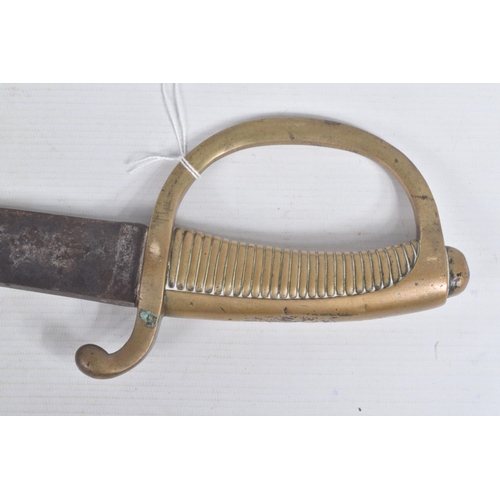 274 - A 19TH CENTURY FRENCH INFANTRY SWORD / BRIQUET, with brass handle, indistinctly stamped, blade lengt... 