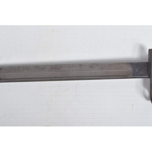 277 - A 1917 DATED REMINGTON UNITED STATES ARMY RIFLE BAYONET, the grip and blade are in good condition an... 