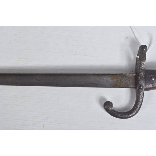 279 - A FRENCH 1977 DATED GRAS BAYONET AND SCABBARD, this is in good condition and the top of the blade is... 