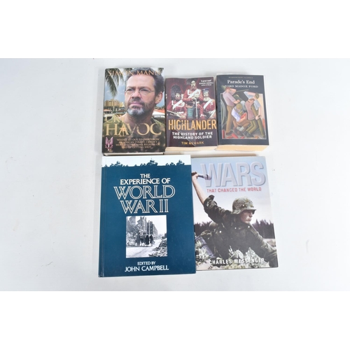 284 - A BOX CONTAING VARIOUS MILITARY THEMED BOOKS, inc two volumes of The memoirs of David Lloyd George, ... 