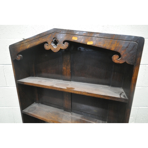 227 - A 20TH CENTURY OAK DRESSER, the two tier plate rack with quatrefoil detail, atop a base with a singl... 