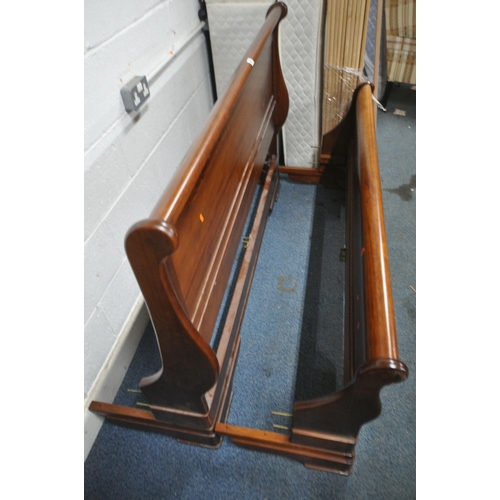 272 - A WILLIS AND GAMBIER CHERRY WOOD 5FT SLEIGH BED, with side rails, slats, bolts and central support r... 