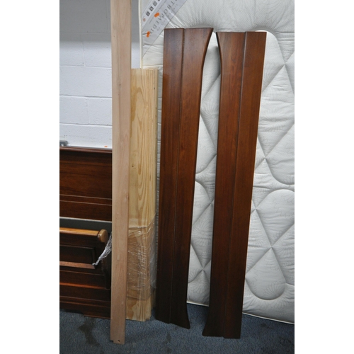 272 - A WILLIS AND GAMBIER CHERRY WOOD 5FT SLEIGH BED, with side rails, slats, bolts and central support r... 