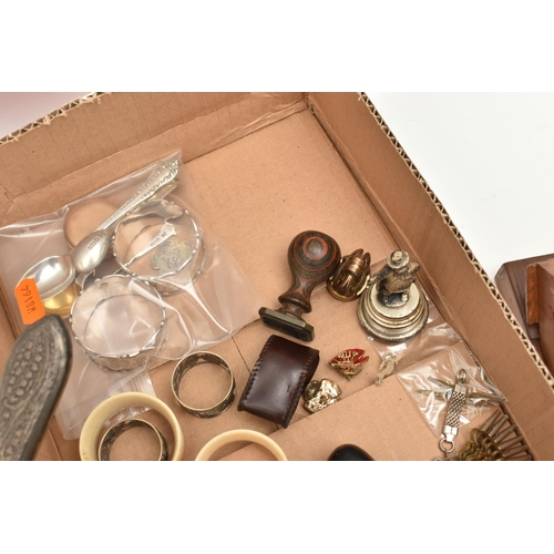 543 - A BOX OF ASSORTED ITEMS, to include a small gold plated open face pocket watch, manual wind, round w... 