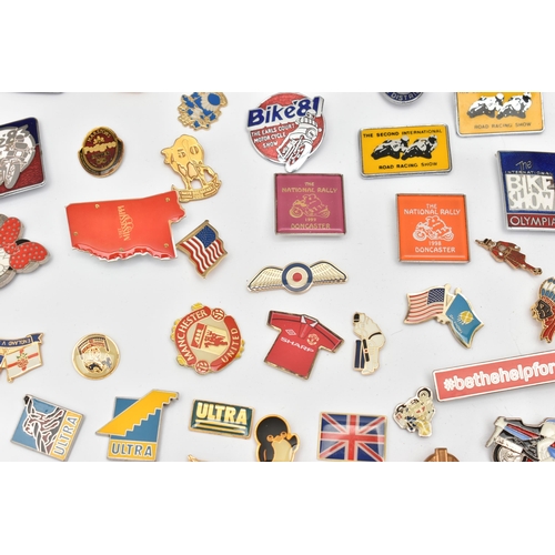 551 - A BOX OF ASSORTED ITEMS, to include a large quantity of pin badges some including military, Disney, ... 